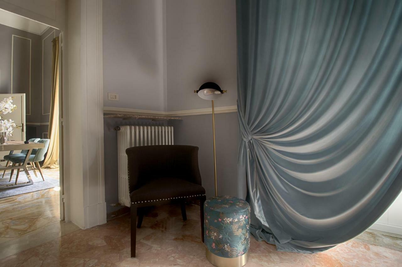 ปาลัซโซ ฟอร์เลโอ ลักชัวรี อพาร์ตเมนต์ Apartment เลชเช ภายนอก รูปภาพ